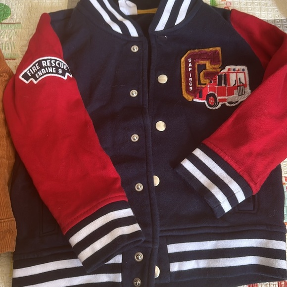 Bundle kids jacket size 4T - Picture 5 of 6